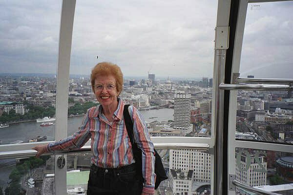 19_15a.jpg (53604 bytes)