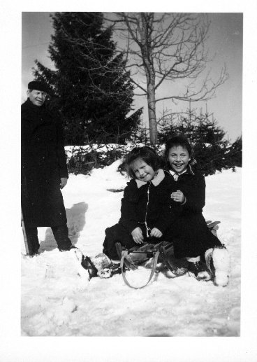 St Cerg sled.jpg (40382 bytes)