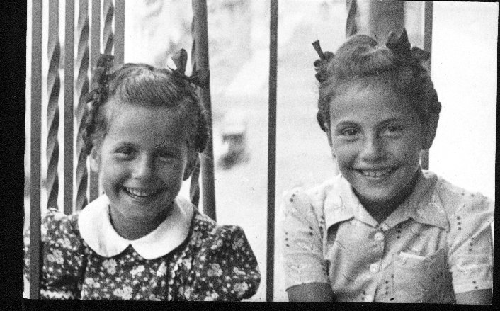 sisters in Geneva.jpg (87763 bytes)